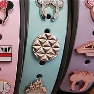 SpaceshipEarth BBBBandbutton-BibbidiBobbidiBrooke